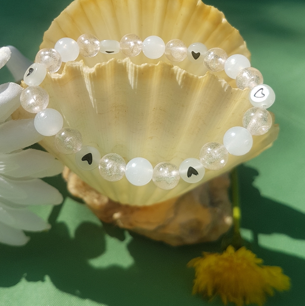 💗 Luminous Love Glow In The Dark Bracelet